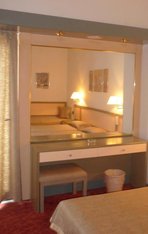 Rainbow Hotel Rhodes City ห้อง รูปภาพ