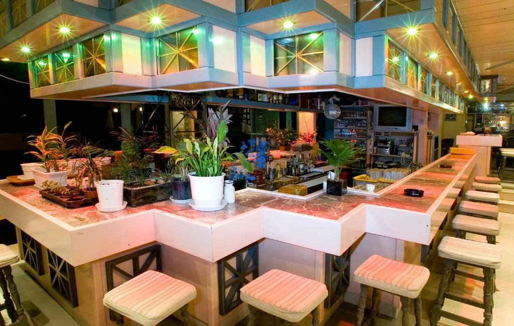 Rainbow Hotel Rhodes City ภายนอก รูปภาพ